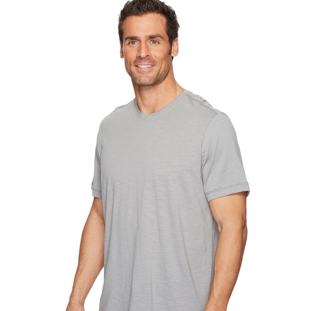 Tommy Bahama: Portside Palms V-neck Tee, Grey Sz:L - Picture 1 of 7
